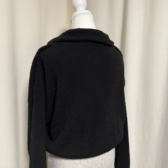 ZARA textured oversized cropped half zip Sweater - Picture 2 of 5